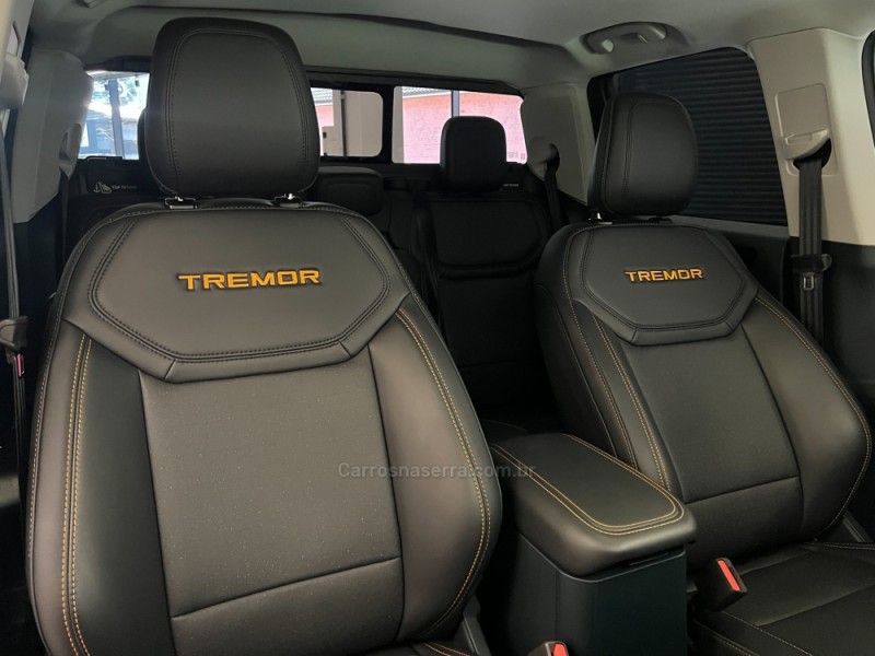 FORD MAVERICK 2.0 TREMOR TURBO 16V 2025/2025 ÓTIMA CAR FLORES DA CUNHA / Carros no Vale FORD MAVERICK 2.0 TREMOR TURBO 16V 2025/2025 ÓTIMA CAR FLORES DA CUNHA / Carros no Vale