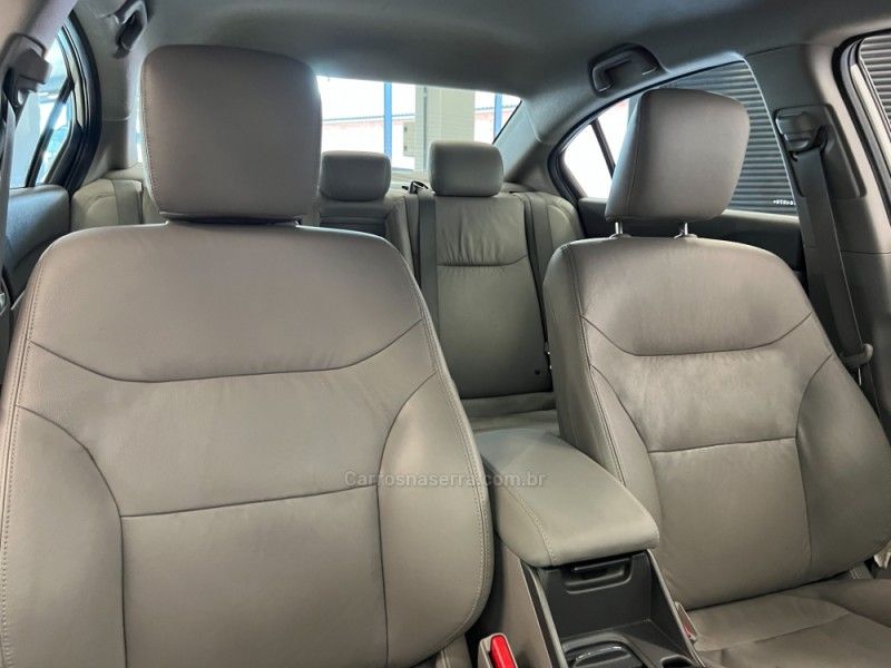 HONDA CIVIC 2.0 LXR 16V 2014/2014 ÓTIMA CAR FLORES DA CUNHA / Carros no Vale