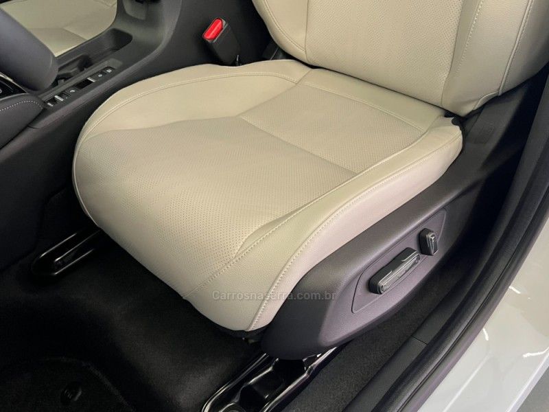 HONDA HR-V 1.5 16V TOURING TURBO 2025/2026 ÓTIMA CAR FLORES DA CUNHA / Carros no Vale