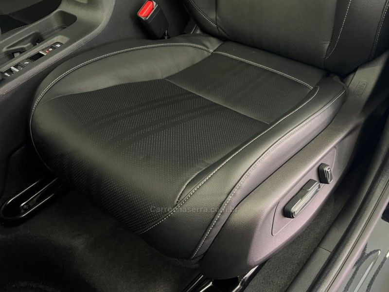 HONDA HR-V 1.5 16V TOURING TURBO 2025/2026 ÓTIMA CAR FLORES DA CUNHA / Carros no Vale