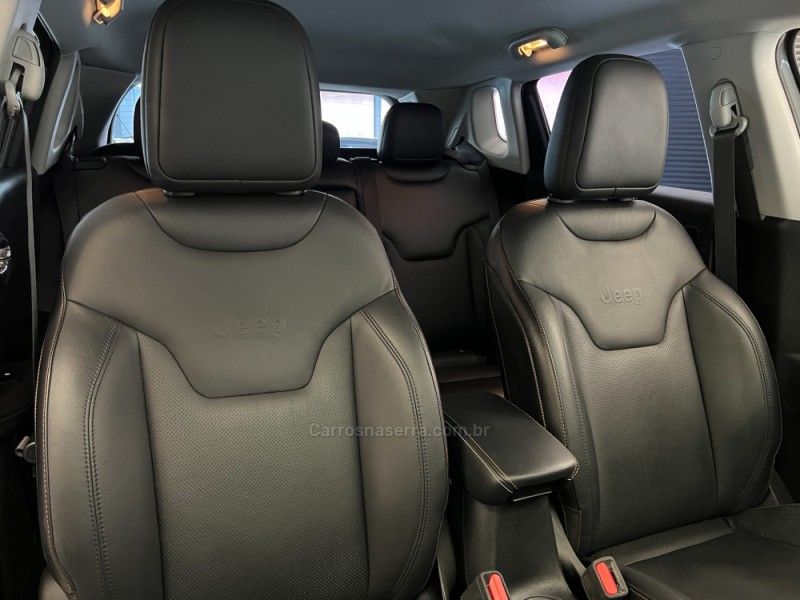 JEEP COMPASS 2.0 16V LONGITUDE 4X4 2018/2018 ÓTIMA CAR FLORES DA CUNHA / Carros no Vale