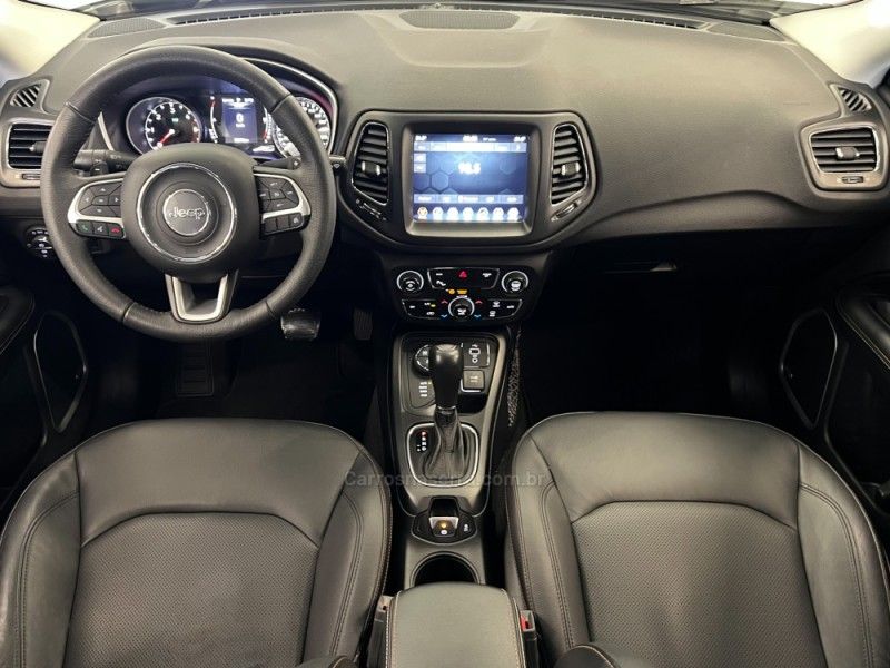 JEEP COMPASS 2.0 16V LONGITUDE 4X4 2018/2018 ÓTIMA CAR FLORES DA CUNHA / Carros no Vale