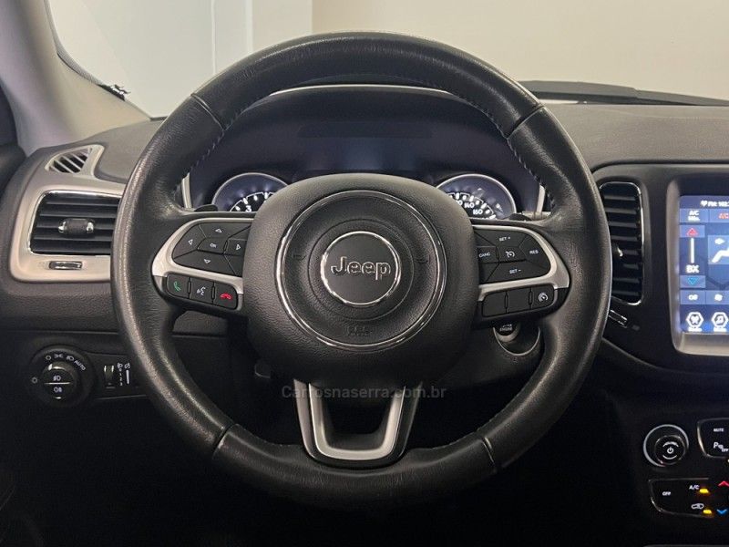 JEEP COMPASS 2.0 16V LONGITUDE 2019/2019 ÓTIMA CAR FLORES DA CUNHA / Carros no Vale
