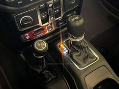 JEEP WRANGLER 2.0 RUBICON 4X4 AT8 16V 2025/2025 ÓTIMA CAR FLORES DA CUNHA / Carros no Vale