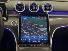 MERCEDES-BENZ C 300 2.0 EQ BOOST AMG LINE HÍBRIDO 2022/2022 ÓTIMA CAR FLORES DA CUNHA / Carros no Vale