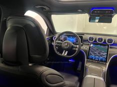 MERCEDES-BENZ C 300 2.0 EQ BOOST AMG LINE HÍBRIDO 2022/2022 ÓTIMA CAR FLORES DA CUNHA / Carros no Vale