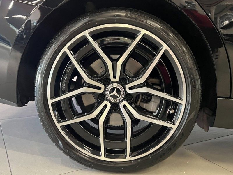 MERCEDES-BENZ C 300 2.0 EQ BOOST AMG LINE HÍBRIDO 2022/2022 ÓTIMA CAR FLORES DA CUNHA / Carros no Vale MERCEDES-BENZ C 300 2.0 EQ BOOST AMG LINE HÍBRIDO 2022/2022 ÓTIMA CAR FLORES DA CUNHA / Carros no Vale