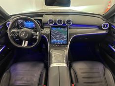 MERCEDES-BENZ C 300 2.0 EQ BOOST AMG LINE HÍBRIDO 2022/2022 ÓTIMA CAR FLORES DA CUNHA / Carros no Vale