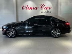 MERCEDES-BENZ C 300 2.0 EQ BOOST AMG LINE HÍBRIDO 2022/2022 ÓTIMA CAR FLORES DA CUNHA / Carros no Vale