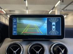 MERCEDES-BENZ GLA 200 1.6 CGI ADVANCE 16V TURBO 2015/2016 ÓTIMA CAR FLORES DA CUNHA / Carros no Vale