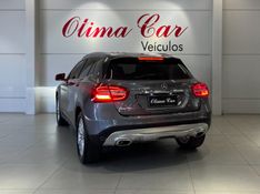 MERCEDES-BENZ GLA 200 1.6 CGI ADVANCE 16V TURBO 2015/2016 ÓTIMA CAR FLORES DA CUNHA / Carros no Vale