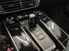 PORSCHE 911 3.0 CARRERA COUPÉ 2024/2025 ÓTIMA CAR FLORES DA CUNHA / Carros no Vale