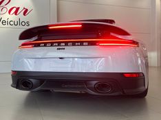 PORSCHE 911 3.0 CARRERA COUPÉ 2024/2025 ÓTIMA CAR FLORES DA CUNHA / Carros no Vale