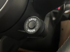 PORSCHE MACAN 2.0 16V 2022/2022 ÓTIMA CAR FLORES DA CUNHA / Carros no Vale