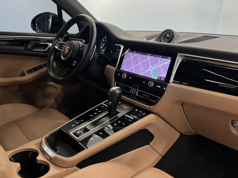 PORSCHE MACAN 2.0 16V 2022/2022 ÓTIMA CAR FLORES DA CUNHA / Carros no Vale