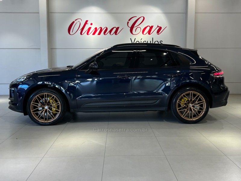 PORSCHE MACAN 2.0 16V 2022/2022 ÓTIMA CAR FLORES DA CUNHA / Carros no Vale