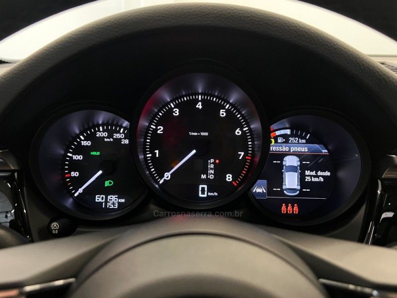 PORSCHE MACAN 2.0 16V 2022/2022 ÓTIMA CAR FLORES DA CUNHA / Carros no Vale PORSCHE MACAN 2.0 16V 2022/2022 ÓTIMA CAR FLORES DA CUNHA / Carros no Vale
