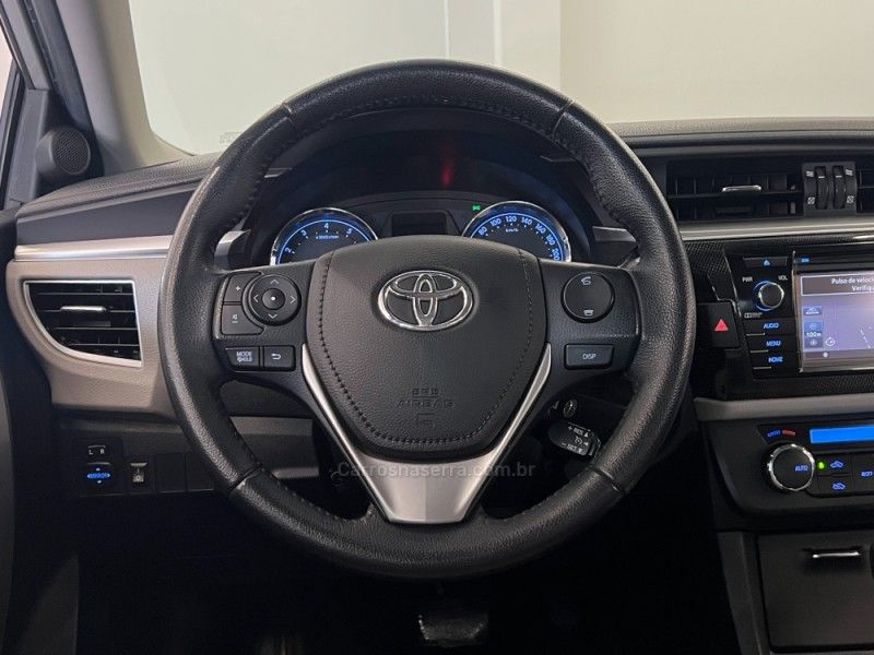 TOYOTA COROLLA 2.0 XEI 16V 2014/2015 ÓTIMA CAR FLORES DA CUNHA / Carros no Vale TOYOTA COROLLA 2.0 XEI 16V 2014/2015 ÓTIMA CAR FLORES DA CUNHA / Carros no Vale