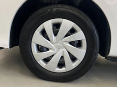 TOYOTA ETIOS 1.5 XS 16V 2017/2018 ÓTIMA CAR FLORES DA CUNHA / Carros no Vale