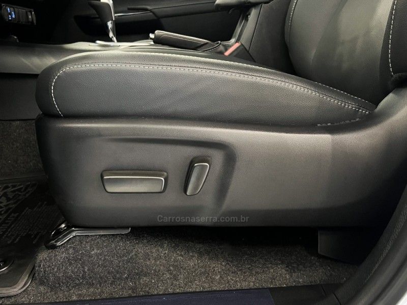 TOYOTA HILUX 2.8 SRV 4X4 CD 16V 2025/2026 ÓTIMA CAR FLORES DA CUNHA / Carros no Vale