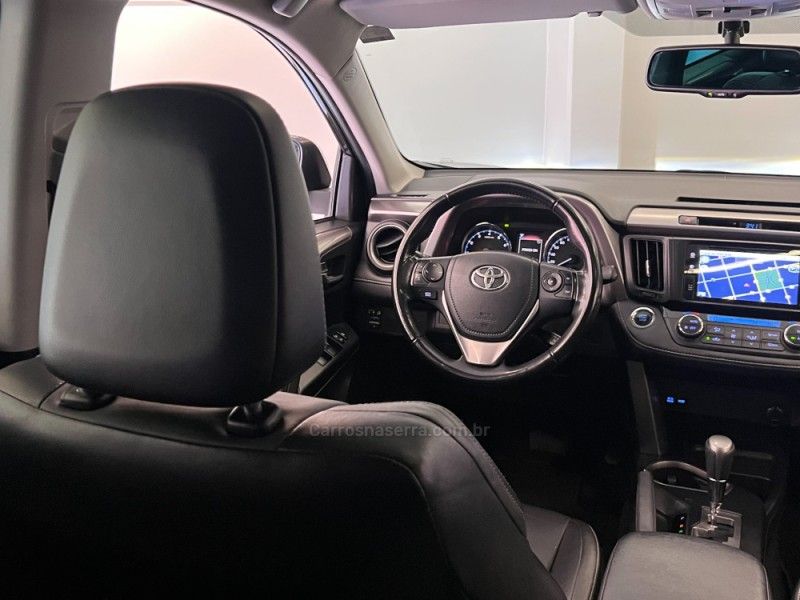TOYOTA RAV4 2.0 TOP 4X2 16V 2018/2018 ÓTIMA CAR FLORES DA CUNHA / Carros no Vale TOYOTA RAV4 2.0 TOP 4X2 16V 2018/2018 ÓTIMA CAR FLORES DA CUNHA / Carros no Vale