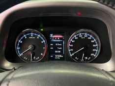 TOYOTA RAV4 2.0 TOP 4X2 16V 2018/2018 ÓTIMA CAR FLORES DA CUNHA / Carros no Vale