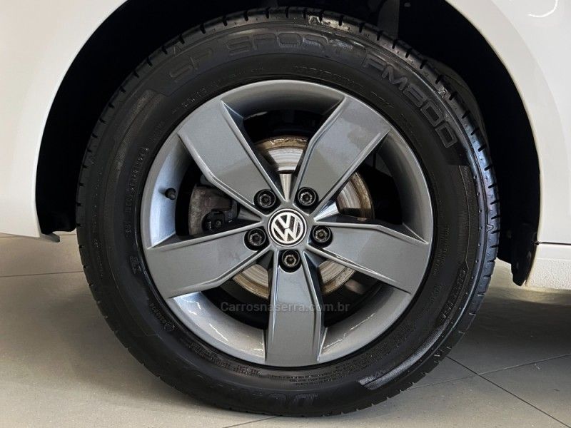 VOLKSWAGEN FOX 1.6 MSI RUN 8V 2017/2017 ÓTIMA CAR FLORES DA CUNHA / Carros no Vale