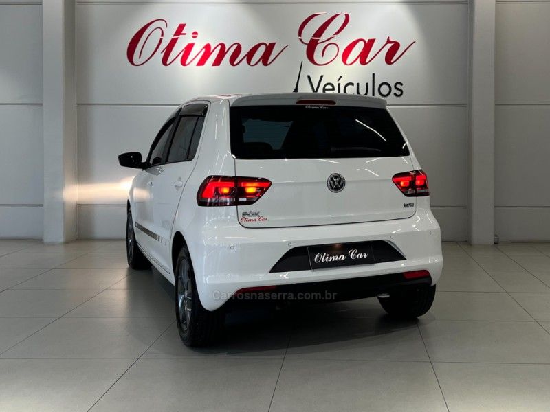 VOLKSWAGEN FOX 1.6 MSI RUN 8V 2017/2017 ÓTIMA CAR FLORES DA CUNHA / Carros no Vale