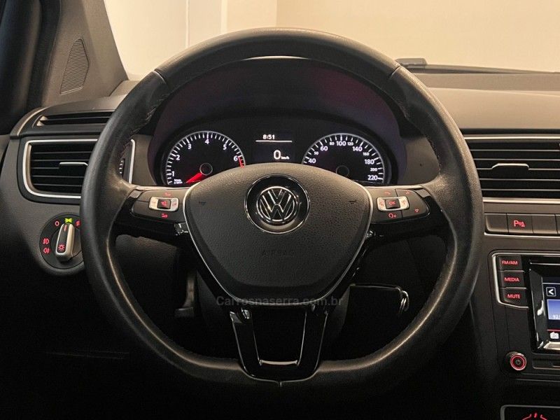VOLKSWAGEN FOX 1.6 MSI RUN 8V 2017/2017 ÓTIMA CAR FLORES DA CUNHA / Carros no Vale