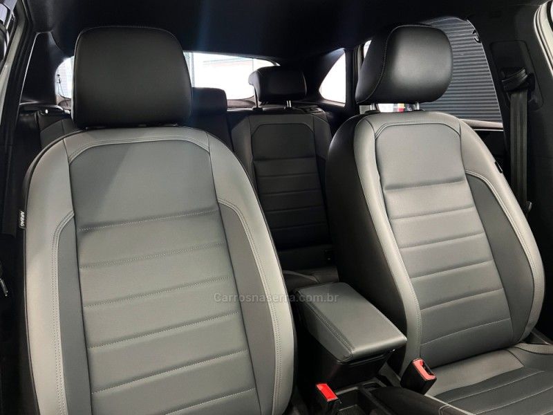 VOLKSWAGEN NIVUS 1.0 TSI HIGHLINE 2022/2023 ÓTIMA CAR FLORES DA CUNHA / Carros no Vale