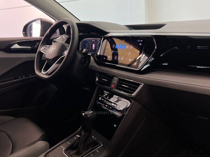 VOLKSWAGEN TAOS 1.4 16V COMFORTLINE TSI 2023/2024 ÓTIMA CAR FLORES DA CUNHA / Carros no Vale