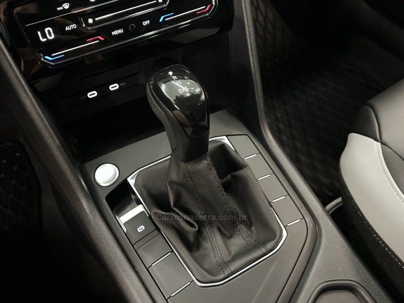 VOLKSWAGEN TAOS 1.4 16V COMFORTLINE TSI 2023/2024 ÓTIMA CAR FLORES DA CUNHA / Carros no Vale