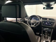 VOLKSWAGEN TIGUAN 2.0 ALLSPACE R-LINE 300 TSI 2023/2024 ÓTIMA CAR FLORES DA CUNHA / Carros no Vale