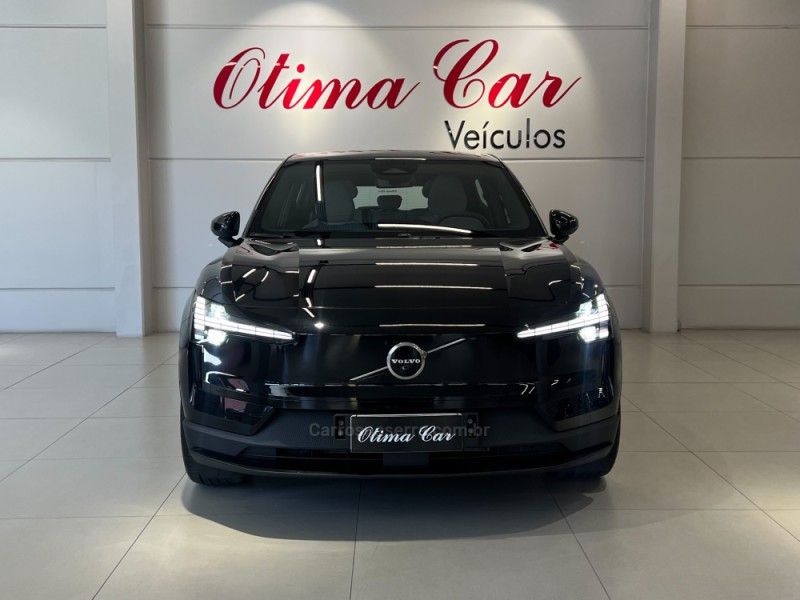 VOLVO EX30 ULTRA EXTENDED RANGE 2024/2024 ÓTIMA CAR FLORES DA CUNHA / Carros no Vale