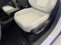 VOLVO EX30 ULTRA EXTENDED RANGE 2024/2025 ÓTIMA CAR FLORES DA CUNHA / Carros no Vale