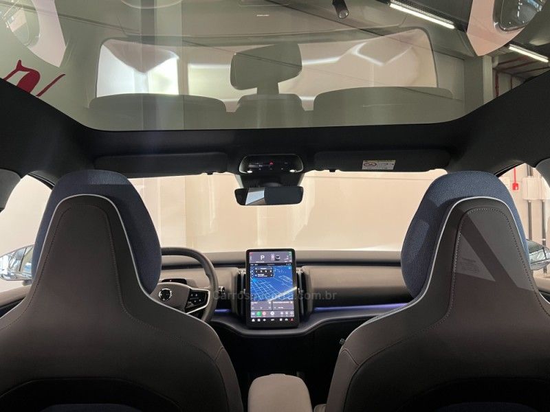 VOLVO EX30 ULTRA EXTENDED RANGE 2024/2024 ÓTIMA CAR FLORES DA CUNHA / Carros no Vale