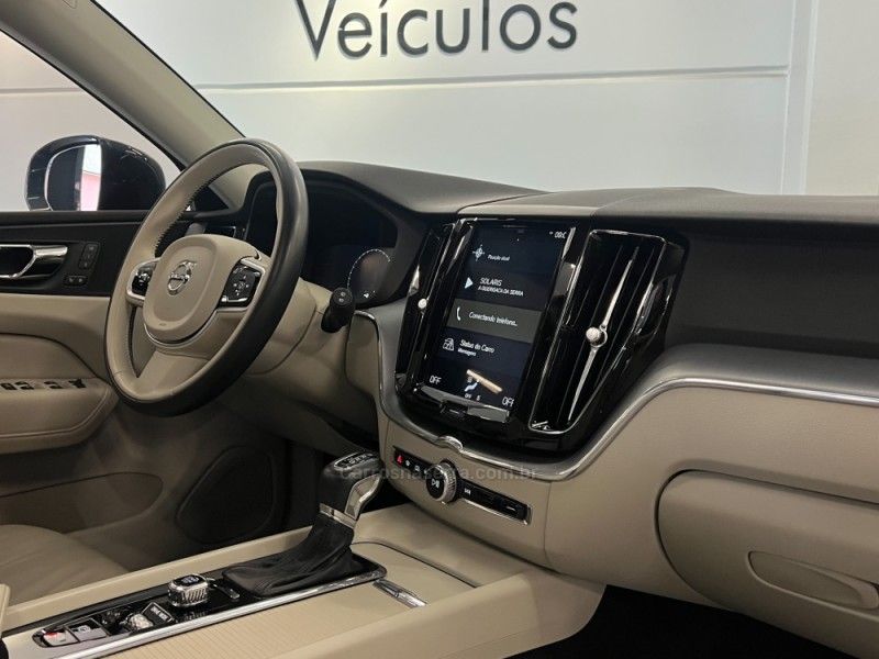 VOLVO XC60 2.0 T5 MOMENTUM 2018/2018 ÓTIMA CAR FLORES DA CUNHA / Carros no Vale VOLVO XC60 2.0 T5 MOMENTUM 2018/2018 ÓTIMA CAR FLORES DA CUNHA / Carros no Vale