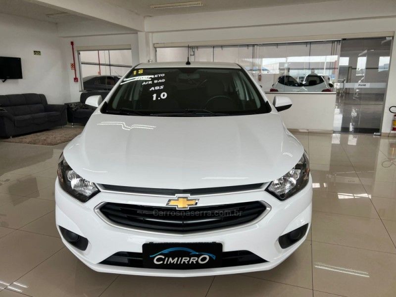 CHEVROLET ONIX 1.0 MPFI LT 8V 2017/2018 CIMIRRO AUTOMÓVEIS TAQUARA / Carros no Vale