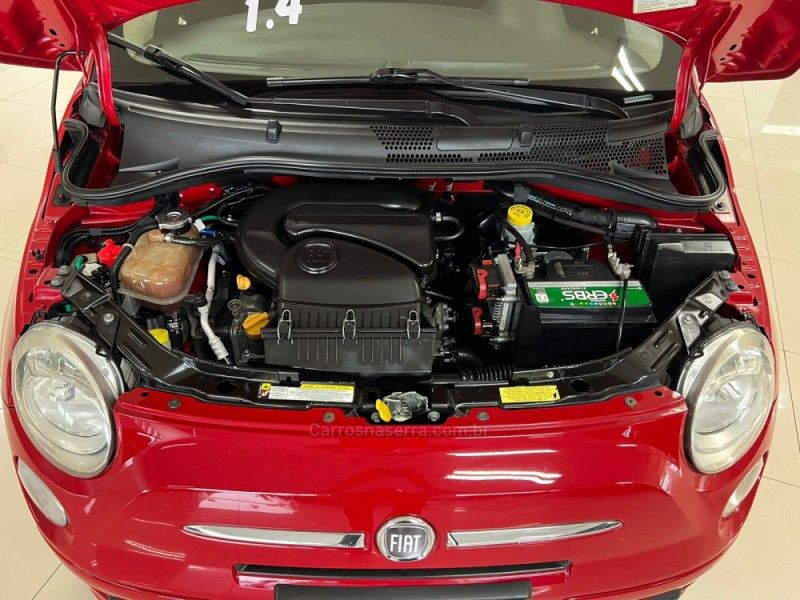 FIAT 500 1.4 CULT 8V 2011/2012 CIMIRRO AUTOMÓVEIS TAQUARA / Carros no Vale FIAT 500 1.4 CULT 8V 2011/2012 CIMIRRO AUTOMÓVEIS TAQUARA / Carros no Vale