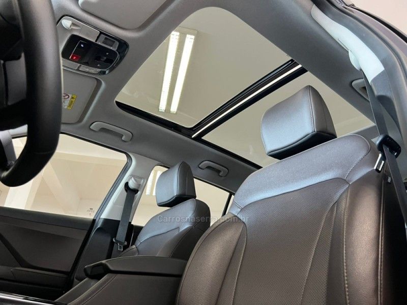 HYUNDAI CRETA 1.0 PLATINUM TURBO 12V 2023/2023 CIMIRRO AUTOMÓVEIS TAQUARA / Carros no Vale HYUNDAI CRETA 1.0 PLATINUM TURBO 12V 2023/2023 CIMIRRO AUTOMÓVEIS TAQUARA / Carros no Vale