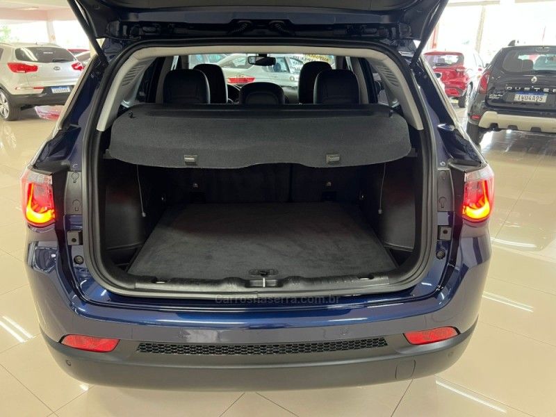 JEEP COMPASS 2.0 16V LONGITUDE 2020/2020 CIMIRRO AUTOMÓVEIS TAQUARA / Carros no Vale