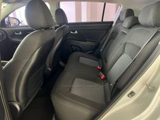 KIA SPORTAGE 2.0 LX 4X2 16V 2013/2014 CIMIRRO AUTOMÓVEIS TAQUARA / Carros no Vale