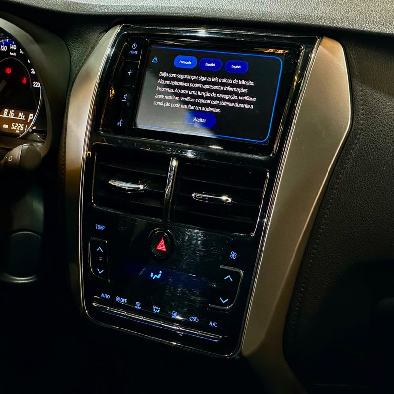 Toyota Yaris Hb Xlplusat 2019/2020 DL MOTORS LAJEADO / Carros no Vale Toyota Yaris Hb Xlplusat 2019/2020 DL MOTORS LAJEADO / Carros no Vale