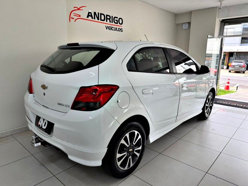 CHEVROLET ONIX 1.4 MPFI LTZ 8V 2014/2014 ANDRIGO VEÍCULOS CAXIAS DO SUL / Carros no Vale