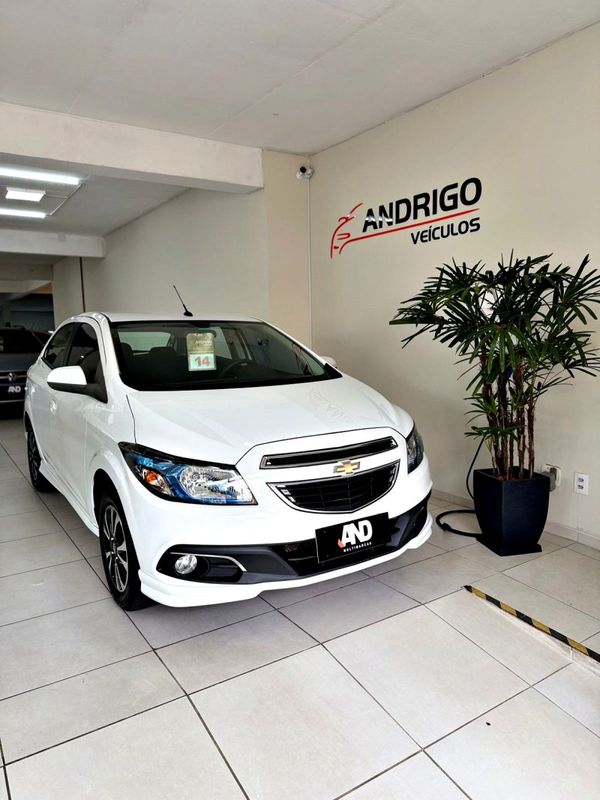 CHEVROLET ONIX 1.4 MPFI LTZ 8V 2014/2014 ANDRIGO VEÍCULOS CAXIAS DO SUL / Carros no Vale