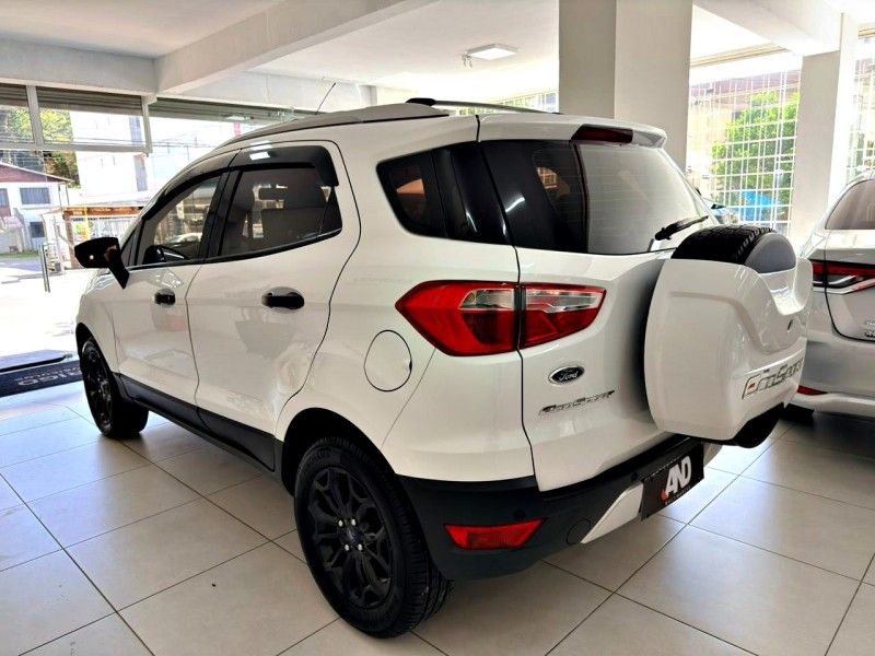 FORD ECOSPORT 1.6 FREESTYLE 8V 2014/2014 ANDRIGO VEÍCULOS CAXIAS DO SUL / Carros no Vale FORD ECOSPORT 1.6 FREESTYLE 8V 2014/2014 ANDRIGO VEÍCULOS CAXIAS DO SUL / Carros no Vale