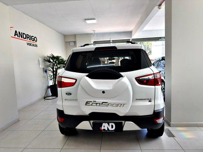 FORD ECOSPORT 1.6 FREESTYLE 8V 2014/2014 ANDRIGO VEÍCULOS CAXIAS DO SUL / Carros no Vale FORD ECOSPORT 1.6 FREESTYLE 8V 2014/2014 ANDRIGO VEÍCULOS CAXIAS DO SUL / Carros no Vale