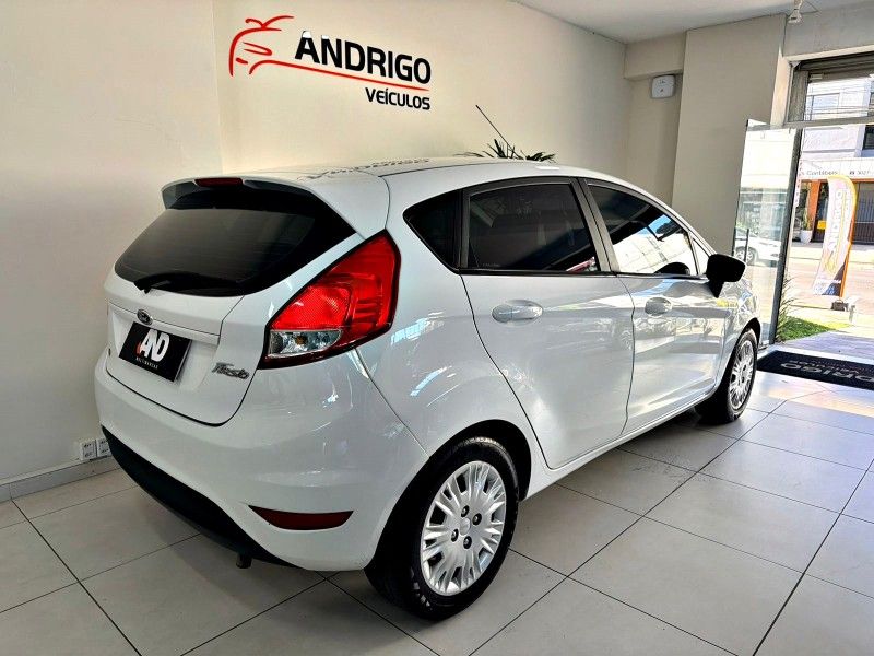 FORD FIESTA 1.5 SE HATCH 16V 2016/2016 ANDRIGO VEÍCULOS CAXIAS DO SUL / Carros no Vale FORD FIESTA 1.5 SE HATCH 16V 2016/2016 ANDRIGO VEÍCULOS CAXIAS DO SUL / Carros no Vale