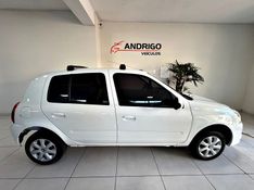 RENAULT CLIO 1.0 EXPRESSION 16V HI 2015/2016 ANDRIGO VEÍCULOS CAXIAS DO SUL / Carros no Vale