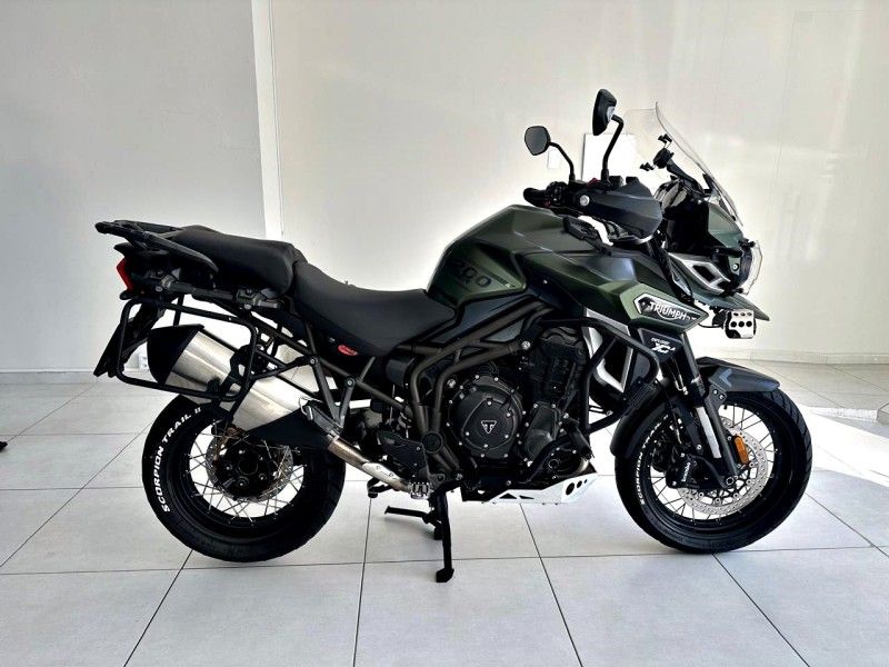 TRIUMPH TIGER EXPLORER ABS 2017/2018 ANDRIGO VEÍCULOS CAXIAS DO SUL / Carros no Vale